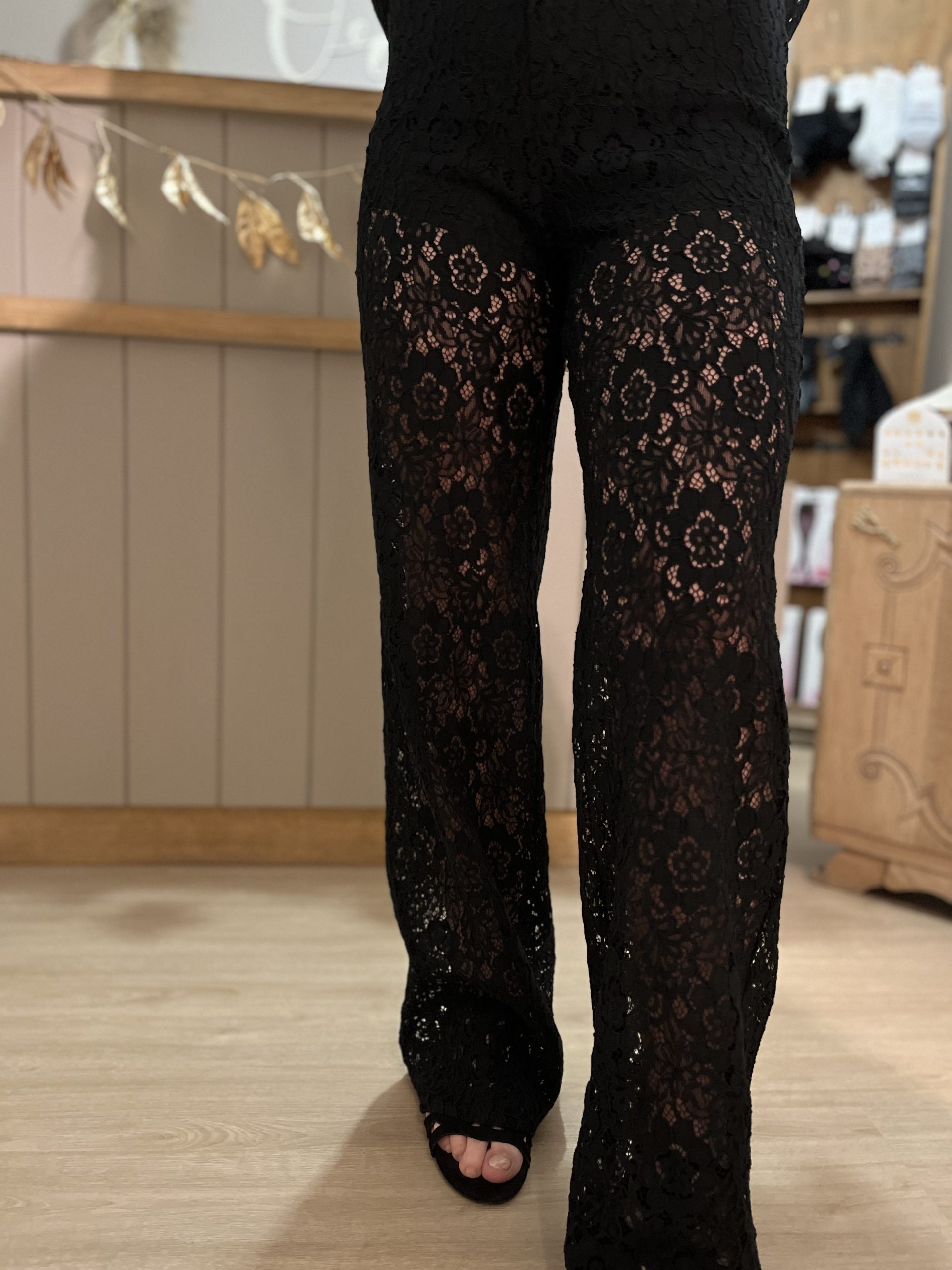Pantalon Agnès Dentelle – Image 3