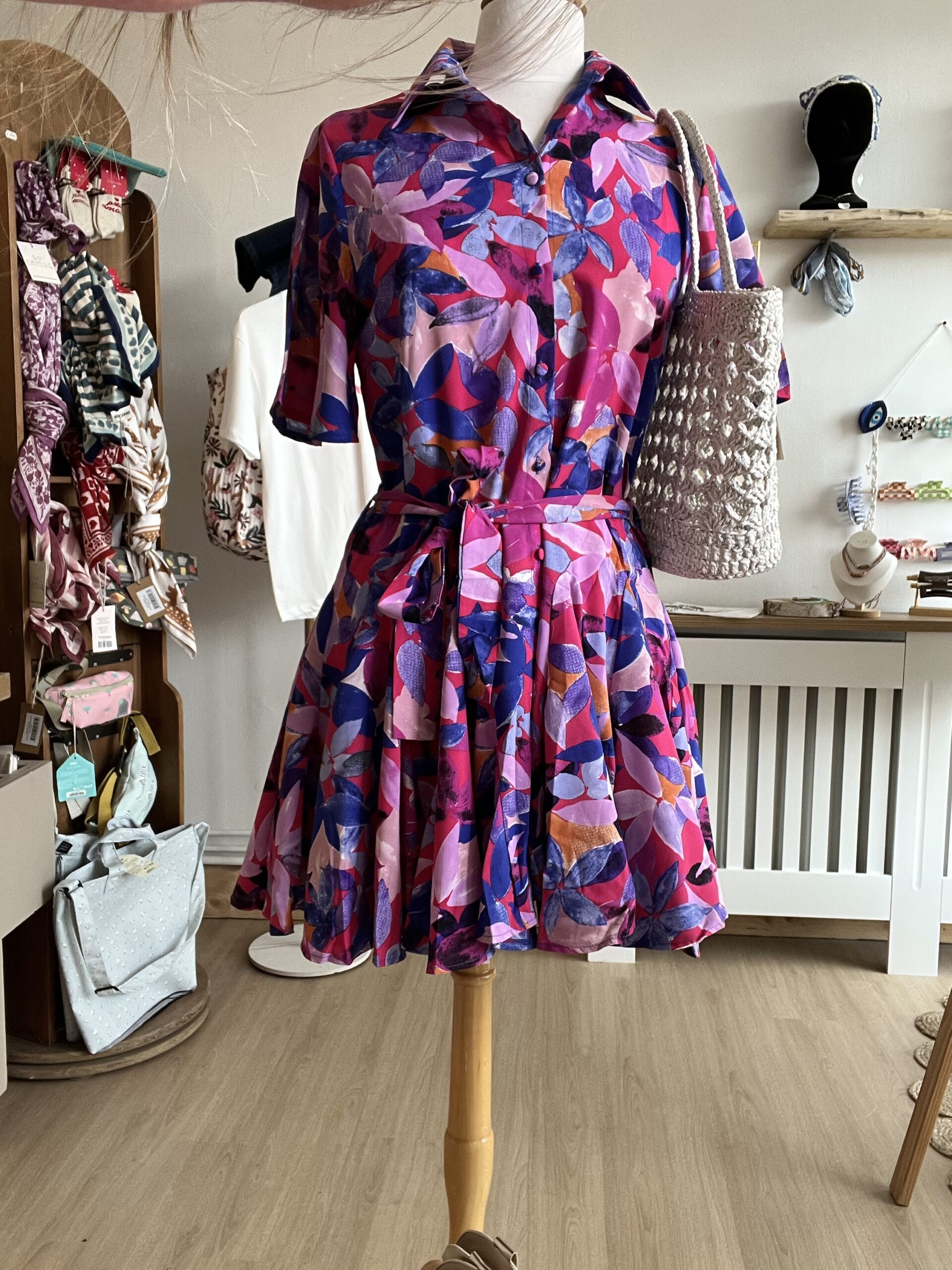 Robe Aveline – Image 2